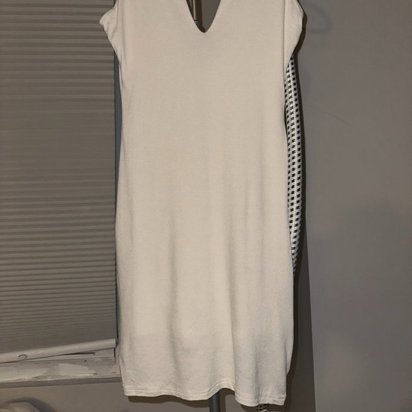 White Bodycon Mini Dress, NWT, Size M - Picture 4 of 5